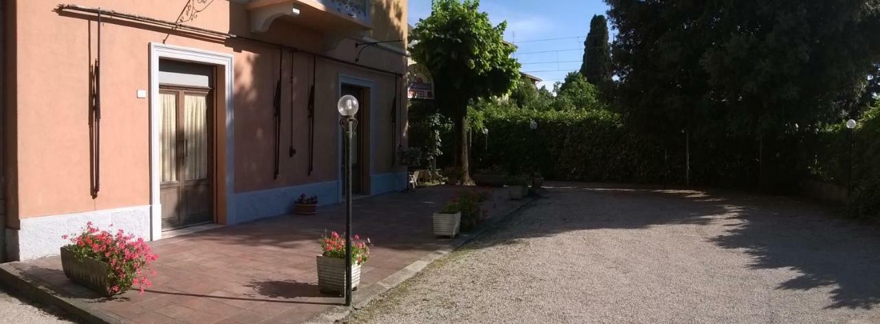 B&B Florida House Passignano sul Trasimeno Exteriér fotografie